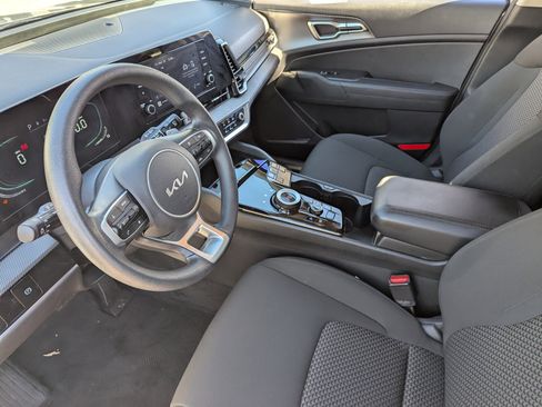 Certified 2023 Kia Sportage LX image 19
