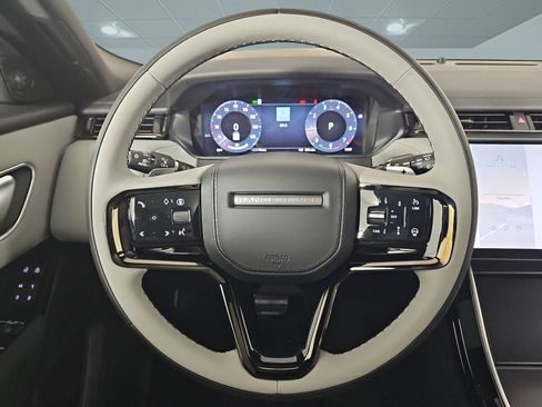 Used 2026 Land Rover Range Rover Velar Dynamic SE image 15