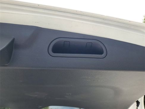 Used 2022 Buick Encore Preferred w/ Safety Package image 8