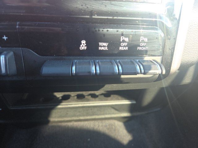 Used 2026 RAM 2500 Big Horn AWD/4WD image 20