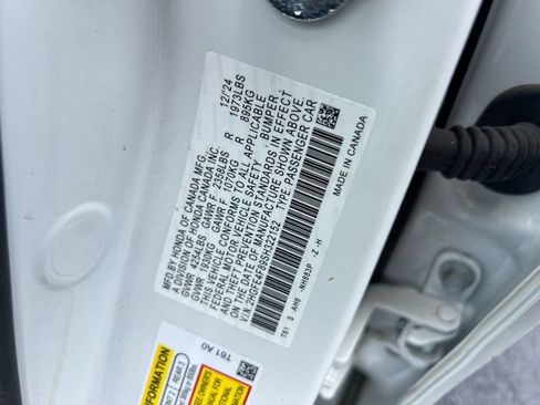 Certified 2025 Honda Civic Sport image 32