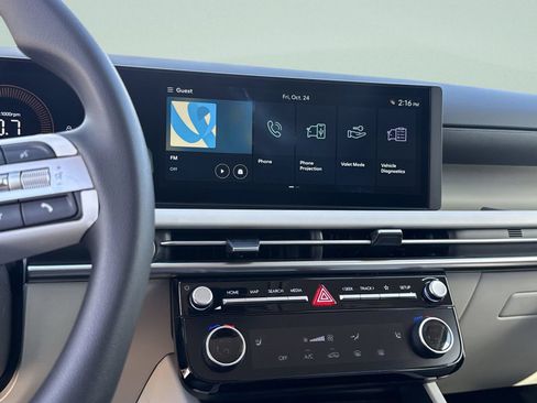 New 2026 Hyundai Tucson SEL FWD image 16