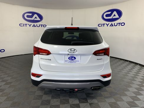 Used 2018 Hyundai Santa Fe Sport FWD image 4