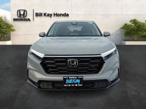 Used 2025 Honda CR-V EX-L image 9
