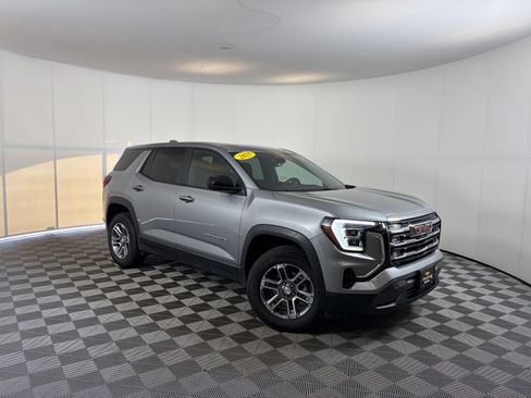 Used 2025 GMC Terrain Elevation AWD/4WD image 1
