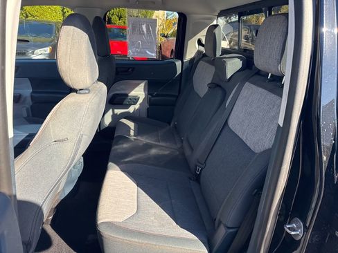 Used 2022 Ford Maverick XLT image 43