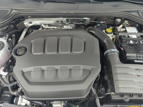 New 2025 Volkswagen Golf SE image 20