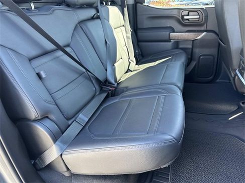 Used 2021 GMC Sierra 1500 Denali w/ Denali Ultimate Package image 12