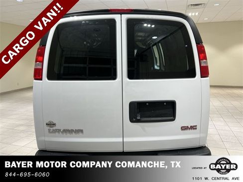 Used 2023 GMC Savana 2500 w/ Driver Convenience Package image 4