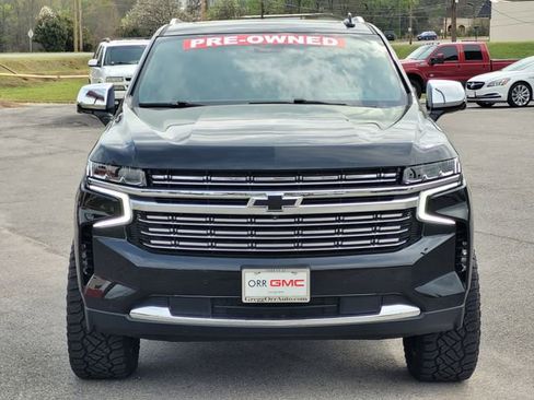 Used 2023 Chevrolet Tahoe Premier w/ Premium Package 2 AWD/4WD image 3