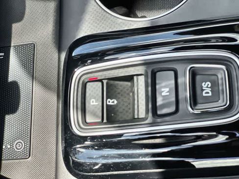 Used 2026 Honda Pilot Black Edition image 16