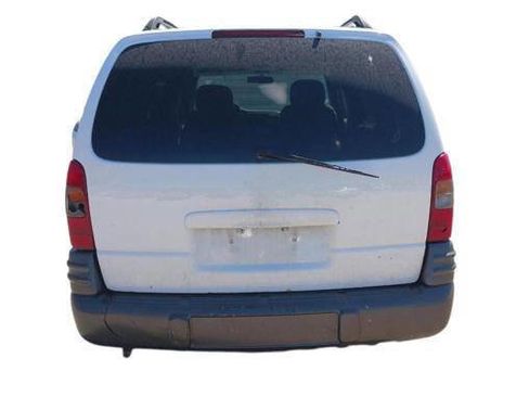 Used 2004 Pontiac Montana Extended w/ Climate Package FWD image 4
