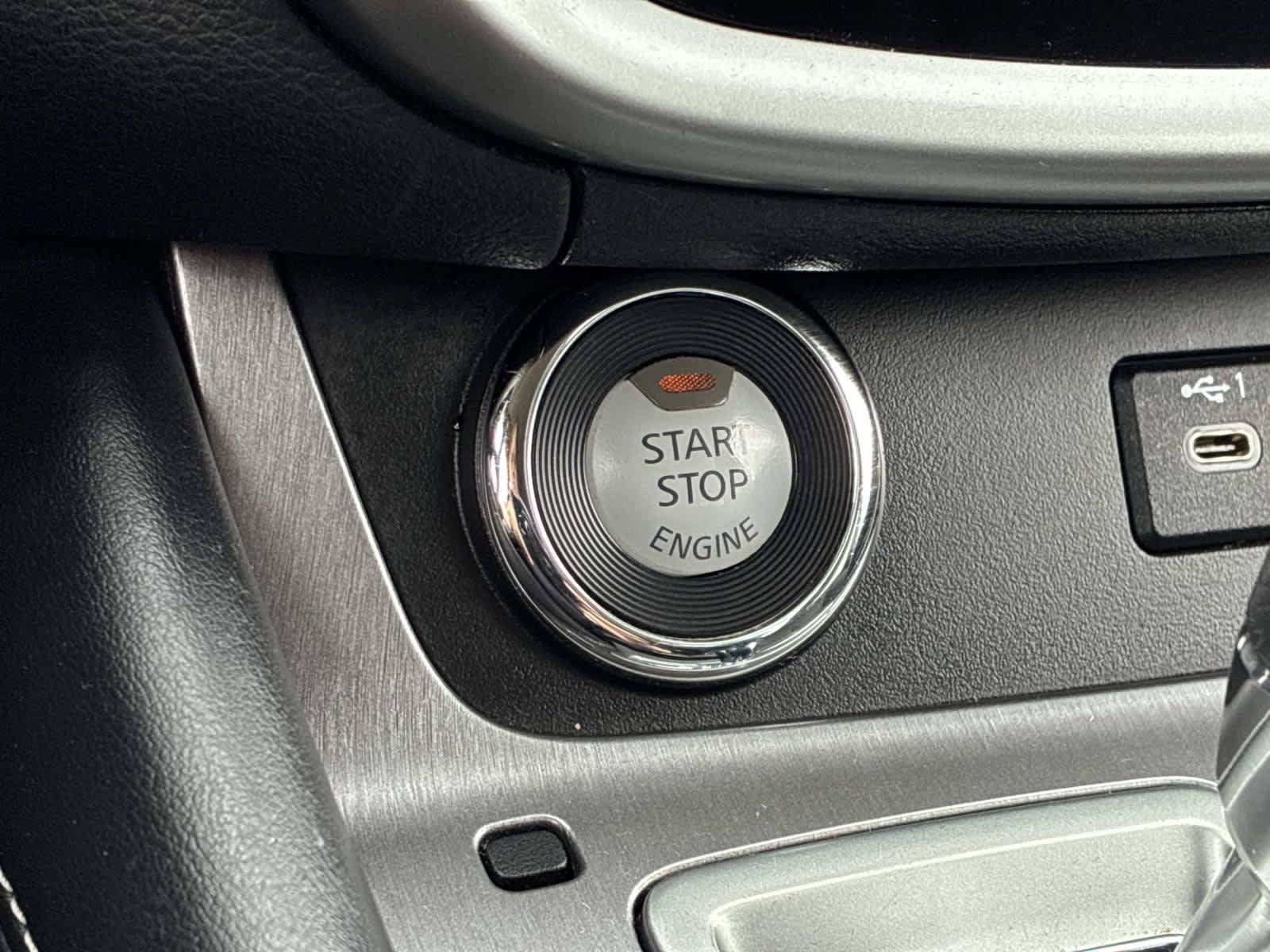 Used 2020 Nissan Murano S w/ Technology Package AWD/4WD image 34