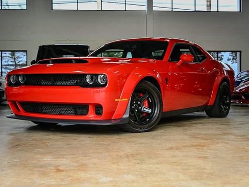 Used 2018 Dodge Challenger SRT Demon image 1