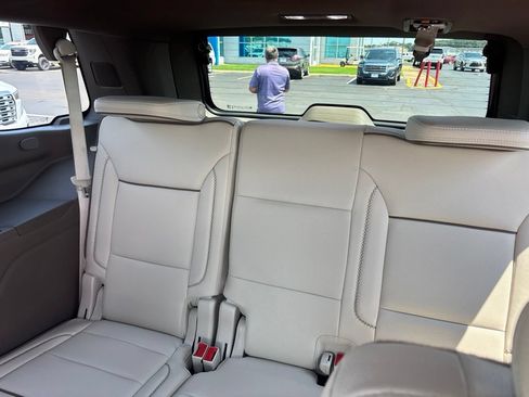 New 2026 GMC Yukon Denali w/ Denali Reserve Package AWD/4WD image 15