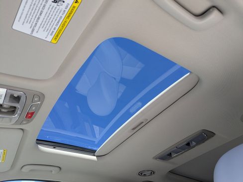 Used 2024 Kia Telluride SX w/ Towing Package image 23