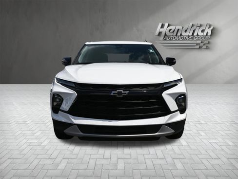 Used 2024 Chevrolet Blazer LT w/ Midnight/Sport Edition FWD image 3