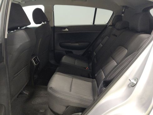 Used 2019 Kia Sportage LX image 18