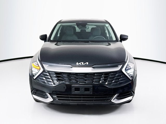 Used 2025 Kia Sportage LX AWD/4WD image 2