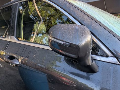 Used 2024 Kia Telluride EX FWD image 17