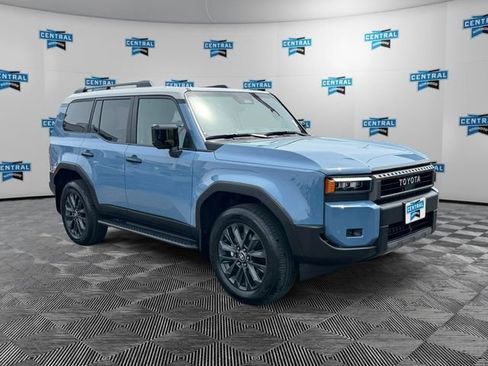 Used 2026 Toyota Land Cruiser w/ Premium Package AWD/4WD image 7