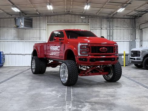 Used 2024 Ford F450 Lariat w/ Lariat Ultimate Package AWD/4WD image 1