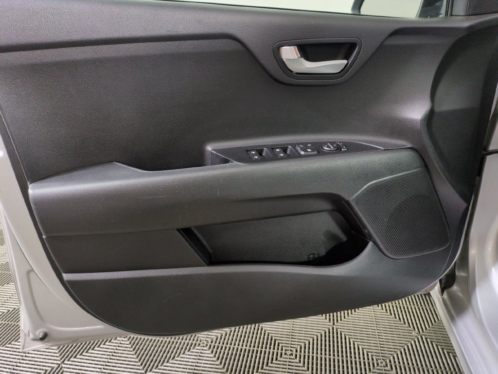 Used 2022 Kia Rio S FWD image 13