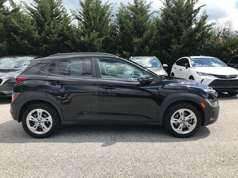 Used 2022 Hyundai Kona SEL AWD/4WD image 8