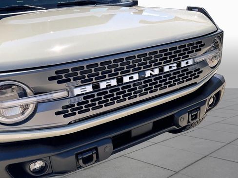 Used 2025 Ford Bronco Badlands AWD/4WD image 30