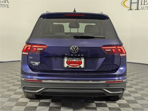 Used 2024 Volkswagen Tiguan SE image 6