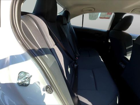 Used 2026 Toyota Corolla LE FWD image 20