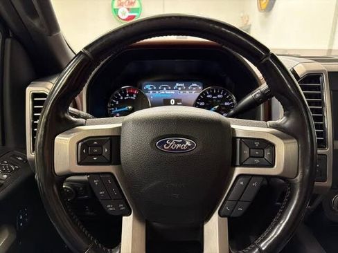Used 2018 Ford F250 Platinum w/ Platinum Ultimate Package AWD/4WD image 23