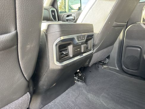 Used 2020 GMC Sierra 3500 Denali w/ Denali Ultimate Package image 30