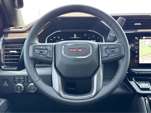 New 2026 GMC Sierra 2500 AT4 w/ AT4 Premium Plus Package AWD/4WD image 15