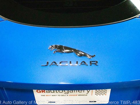 Used 2020 Jaguar F-TYPE R AWD/4WD image 28