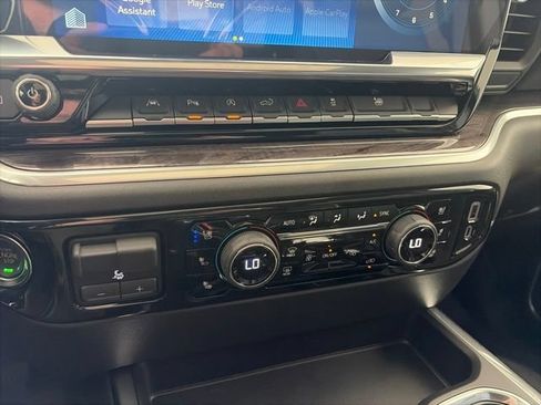 New 2026 Chevrolet Silverado 1500 LTZ w/ LTZ Premium Package AWD/4WD image 24