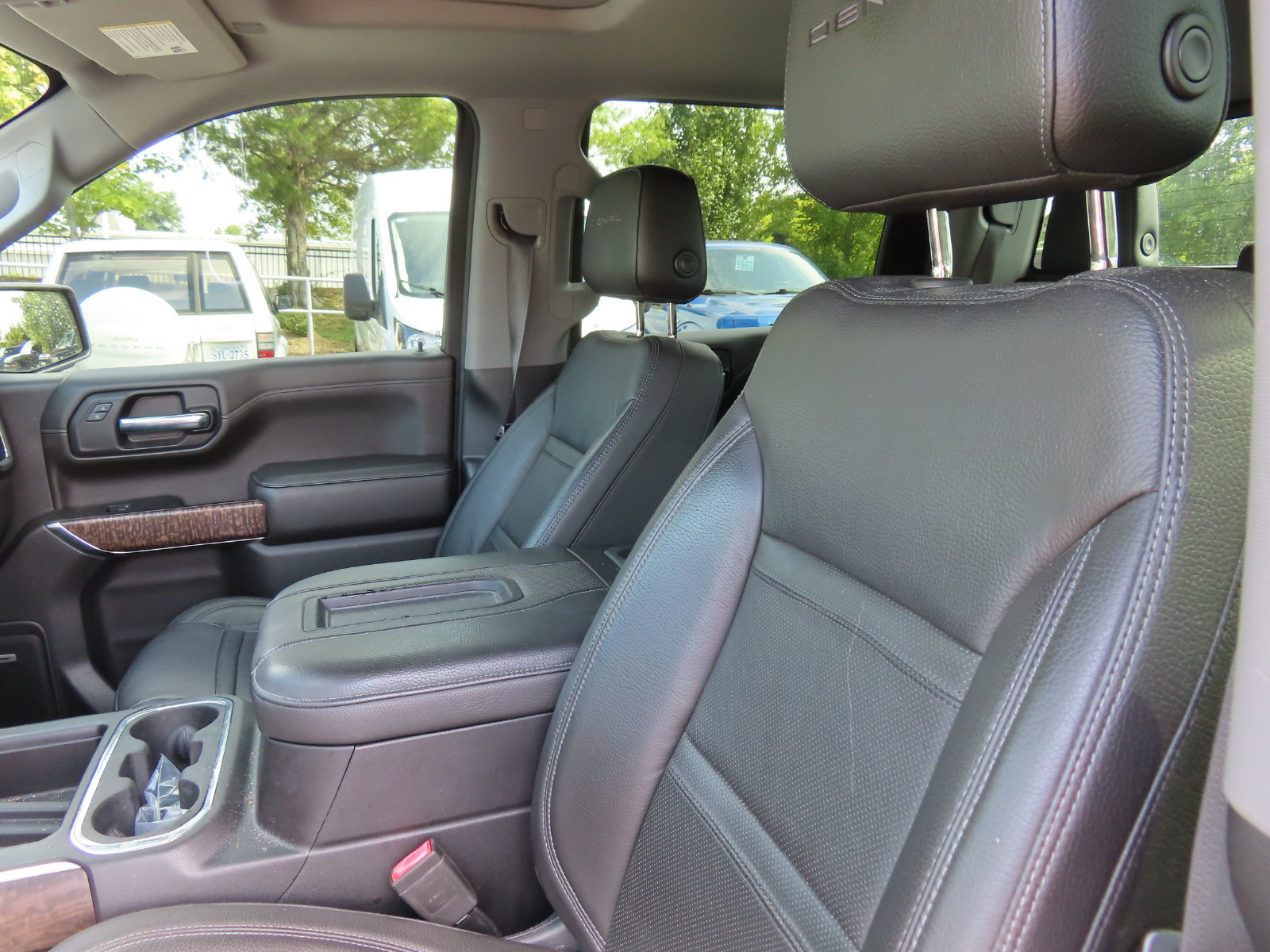Used 2019 GMC Sierra 1500 Denali w/ Denali Ultimate Package AWD/4WD image 30