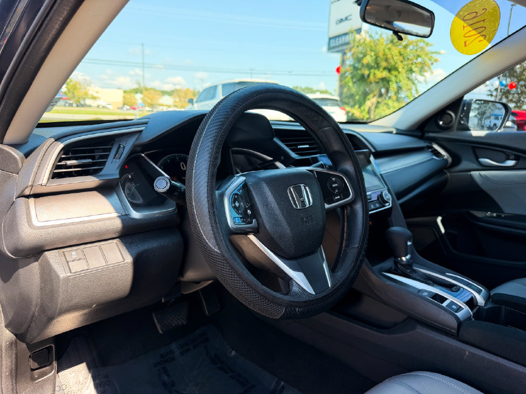 Used 2016 Honda Civic EX image 10