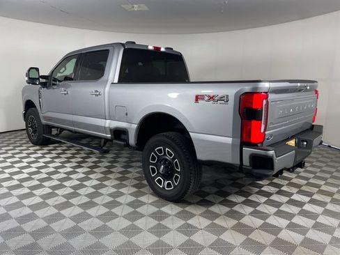 Used 2024 Ford F350 Platinum w/ FX4 Off-Road Package AWD/4WD image 15