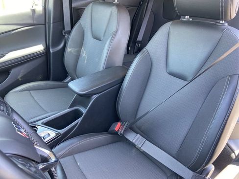 Used 2025 Buick Encore GX Preferred FWD image 14
