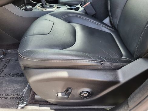 Used 2016 Jeep Cherokee Limited AWD/4WD image 15
