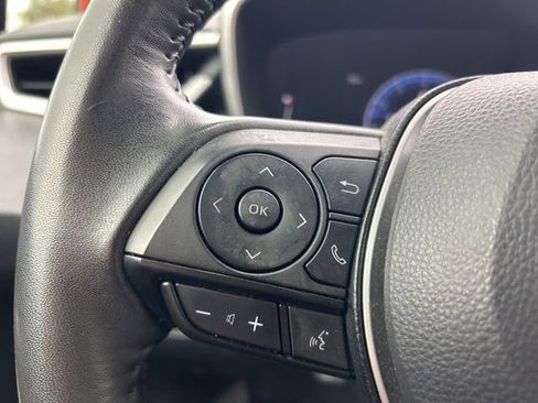 Used 2023 Toyota Corolla XSE FWD image 17