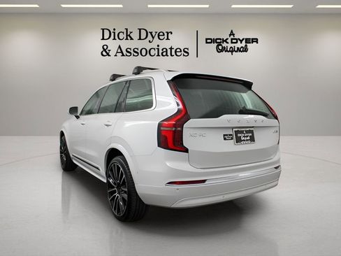 New 2026 Volvo XC60 B5 Plus w/ Protection Package Premier image 6