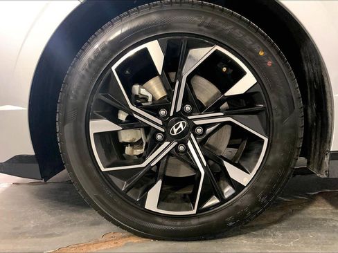 Used 2025 Hyundai Sonata SEL image 9