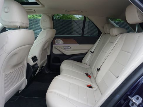 Certified 2022 Mercedes-Benz GLE 350 4MATIC image 13