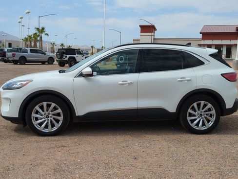 Used 2021 Ford Escape Titanium w/ Titanium Elite Package FWD image 6
