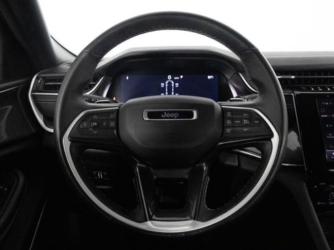 Used 2021 Jeep Grand Cherokee L Altitude image 27