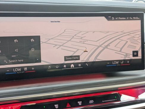 Used 2024 BMW 760i xDrive w/ Executive Package image 13