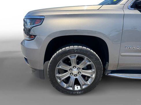 Used 2017 Chevrolet Tahoe Premier AWD/4WD image 9