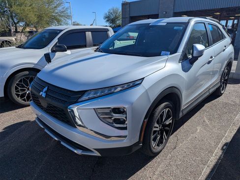 Used 2025 Mitsubishi Eclipse Cross SE image 6